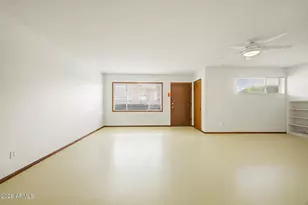 450 W Earll Dr, Phoenix, AZ 85013 - Photo 9