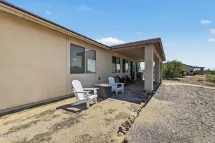 305 W Leann Ln, New River, AZ 85087 - Photo 31
