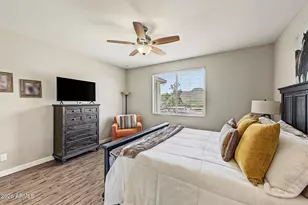 305 W Leann Ln, New River, AZ 85087 - Photo 17