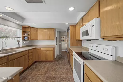 4701 E Euclid Avenue #1, Phoenix, AZ 85044 - Photo 17