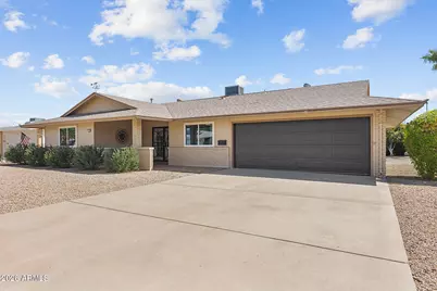 10944 W Saratoga Circle, Sun City, AZ 85351 - Photo 35