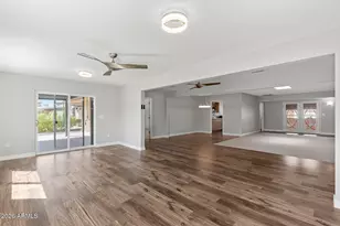 10944 W Saratoga Cir, Sun City, AZ 85351 - Photo 25