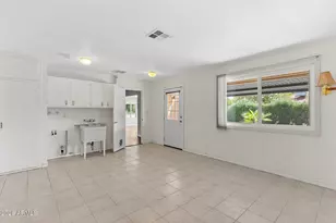 10944 W Saratoga Cir, Sun City, AZ 85351 - Photo 29