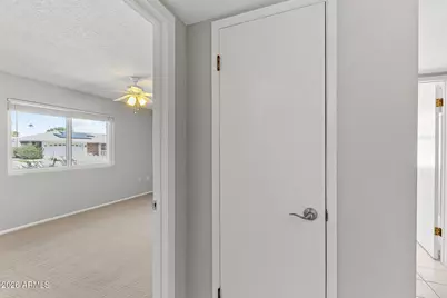 10944 W Saratoga Circle, Sun City, AZ 85351 - Photo 13