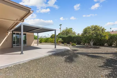 10944 W Saratoga Circle, Sun City, AZ 85351 - Photo 31