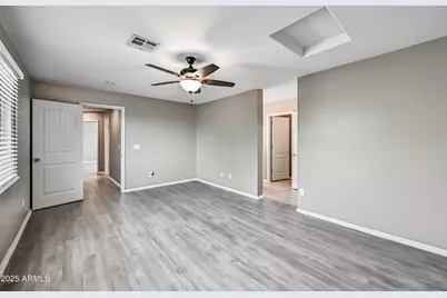 8053 W Waltann Lane, Peoria, AZ 85382 - Photo 13
