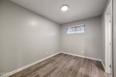 3025 N 32nd Street #Apt 50, Phoenix, AZ 85018 - Photo 9
