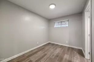 3025 N 32nd St, Phoenix, AZ 85018 - Photo 9
