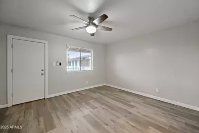 3025 N 32nd Street #Apt 50, Phoenix, AZ 85018 - Photo 3