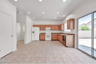 630 E Dekalb Lane, Phoenix, AZ 85040 - Photo 5