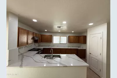 9518 N 82nd Glen, Peoria, AZ 85345 - Photo 1