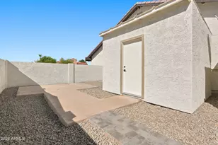 129 E Citation Ln, Tempe, AZ 85284 - Photo 47