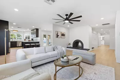 129 E Citation Lane, Tempe, AZ 85284 - Photo 13