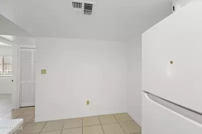 3002 N 70th Street #137, Scottsdale, AZ 85251 - Photo 9
