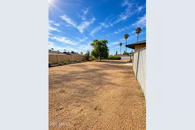 13821 N 40th Avenue, Phoenix, AZ 85053 - Photo 39
