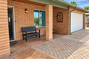 13821 N 40th Ave, Phoenix, AZ 85053 - Photo 3