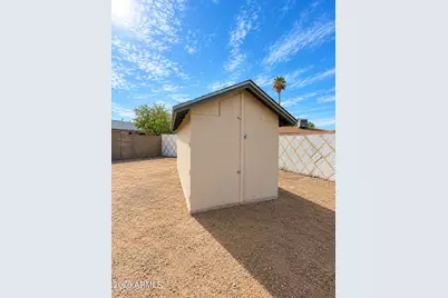 13821 N 40th Avenue, Phoenix, AZ 85053 - Photo 33