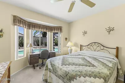 16132 W Sun Prairie Lane, Surprise, AZ 85374 - Photo 19