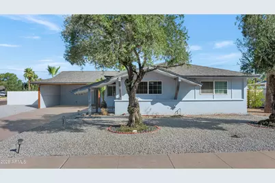 3904 E Sahuaro Drive, Phoenix, AZ 85028 - Photo 1