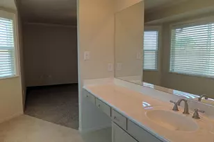 12166 S Shoshoni Dr, Phoenix, AZ 85044 - Photo 17