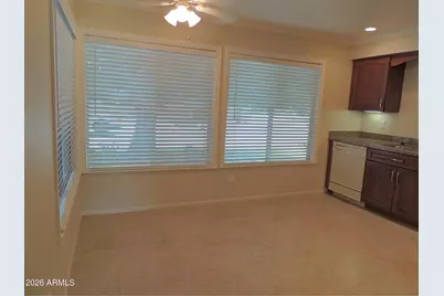 12166 S Shoshoni Drive, Phoenix, AZ 85044 - Photo 7