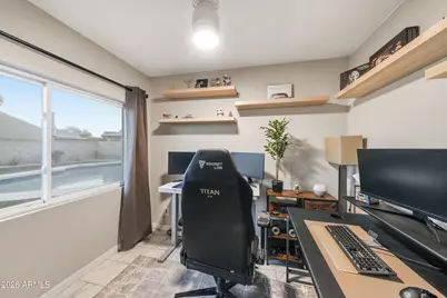 10007 W Meadowbrook Avenue, Phoenix, AZ 85037 - Photo 15