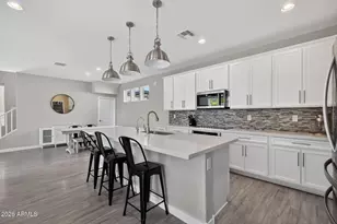 1304 N Zane Dr, Chandler, AZ 85226 - Photo 9