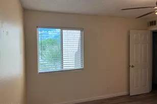 8055 E Thomas Rd, Scottsdale, AZ 85251 - Photo 15
