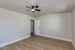921 S Roslyn Pl, Mesa, AZ 85208 - Photo 27