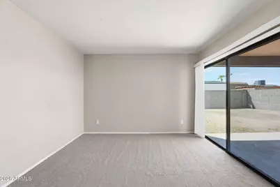 1323 W Morrow Drive, Phoenix, AZ 85027 - Photo 17