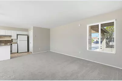 1323 W Morrow Drive, Phoenix, AZ 85027 - Photo 5