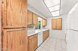 9421 W Glen Oaks Cir N, Sun City, AZ 85351 - Photo 15