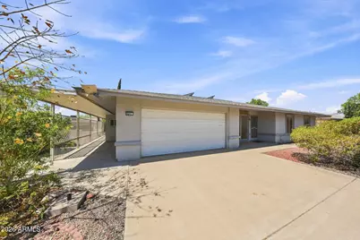 9421 W Glen Oaks Circle N, Sun City, AZ 85351 - Photo 3