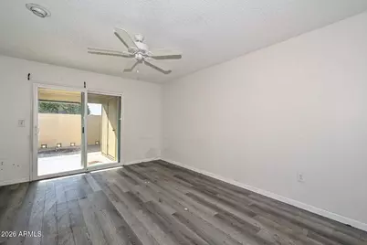 10911 W Santa Fe Drive, Sun City, AZ 85351 - Photo 17