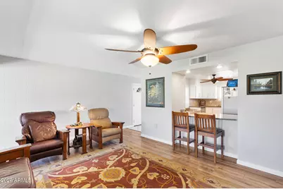 11034 N Coggins Drive, Sun City, AZ 85351 - Photo 13