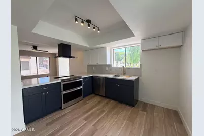 2832 E Waltann Lane #1, Phoenix, AZ 85032 - Photo 5