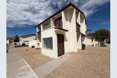 2832 E Waltann Lane #1, Phoenix, AZ 85032 - Photo 3