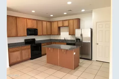21354 W Monte Vista Road, Buckeye, AZ 85396 - Photo 5