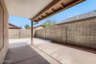 6450 W Golden Ln, Glendale, AZ 85302 - Photo 27