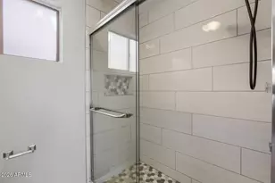 6450 W Golden Ln, Glendale, AZ 85302 - Photo 21