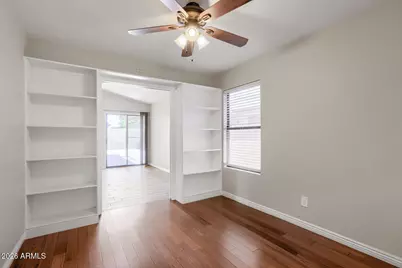 6450 W Golden Lane, Glendale, AZ 85302 - Photo 23