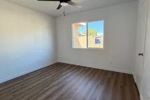 8235 N 34th Dr, Phoenix, AZ 85051 - Photo 15