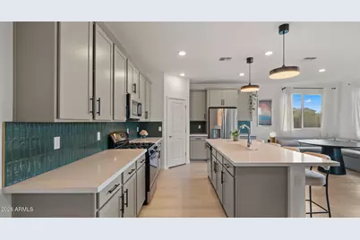 17768 W Cassia Way, Goodyear, AZ 85338 - Photo 5