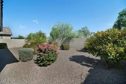 854 E Dumbarton Avenue, Gilbert, AZ 85297 - Photo 23