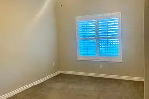 5350 E Deer Valley Dr, Phoenix, AZ 85054 - Photo 11