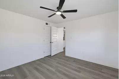 2241 W Morten Avenue, Phoenix, AZ 85021 - Photo 23