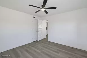 2241 W Morten Ave, Phoenix, AZ 85021 - Photo 23