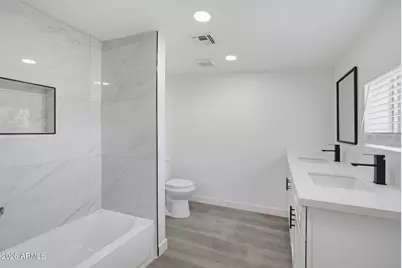 2241 W Morten Avenue, Phoenix, AZ 85021 - Photo 33
