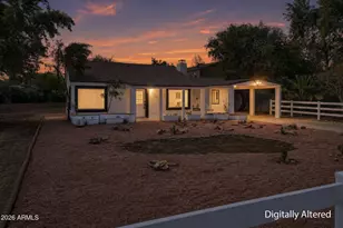 2241 W Morten Ave, Phoenix, AZ 85021 - Photo 1