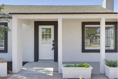 2241 W Morten Avenue, Phoenix, AZ 85021 - Photo 9